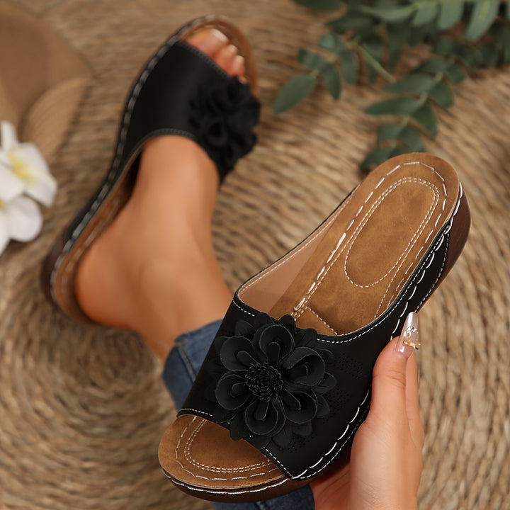 Stacy | Retro Low Heel Platform Sandals