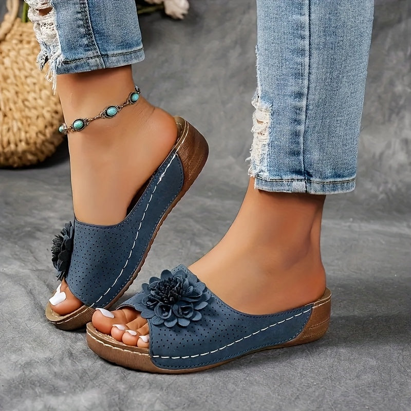 Stacy | Retro Low Heel Platform Sandals