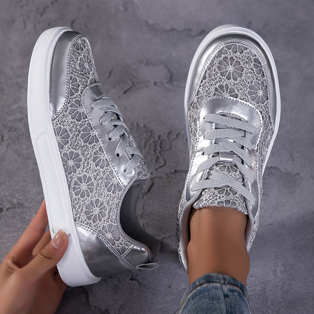 Wren | Breathable Lace-Up Sneakers
