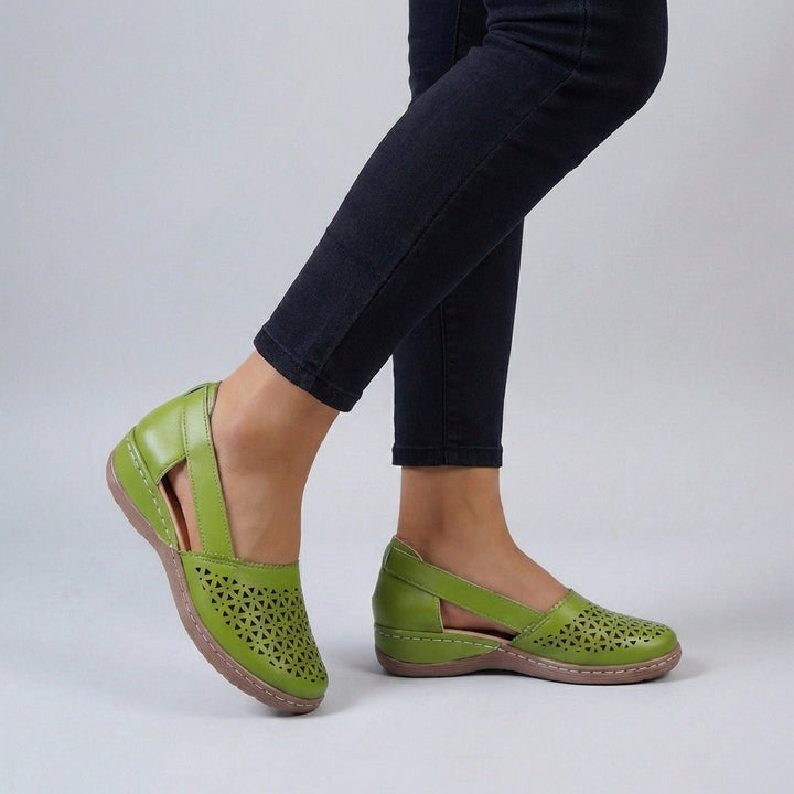 Women's Orthopedic Wide Fit Bunion Shoes Cutout Slip-On Shoes