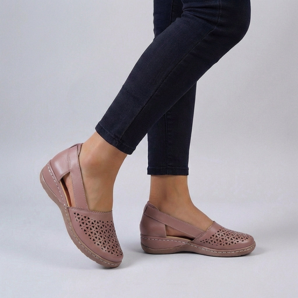 Women's Orthopedic Wide Fit Bunion Shoes Cutout Slip-On Shoes
