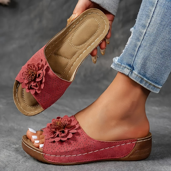 Stacy | Retro Low Heel Platform Sandals