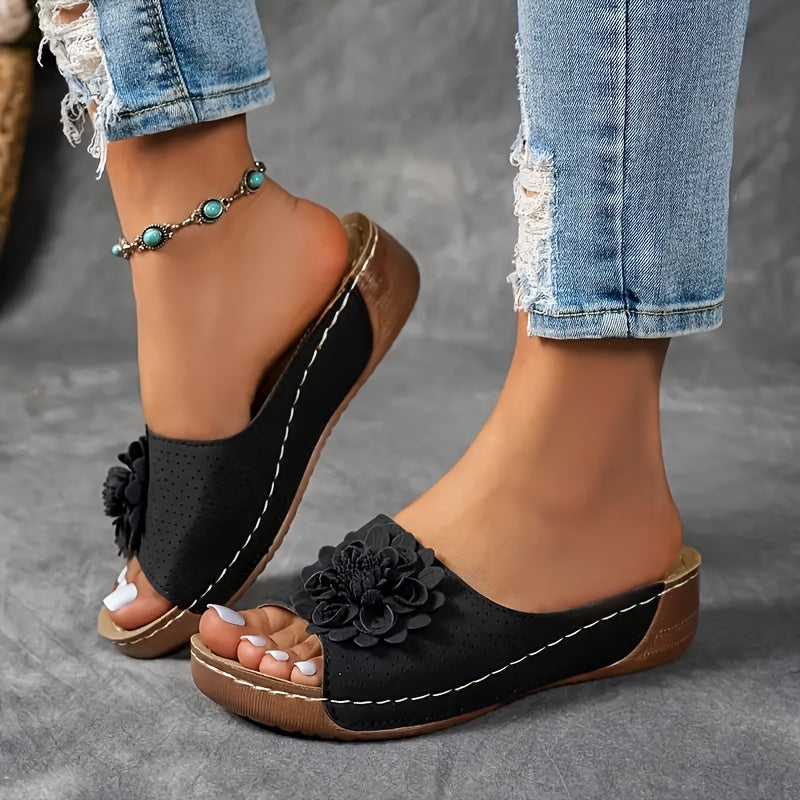 Stacy | Retro Low Heel Platform Sandals
