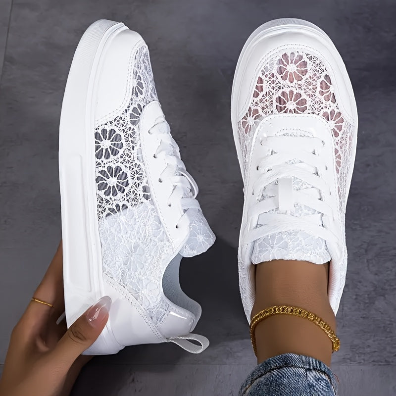 Wren | Breathable Lace-Up Sneakers
